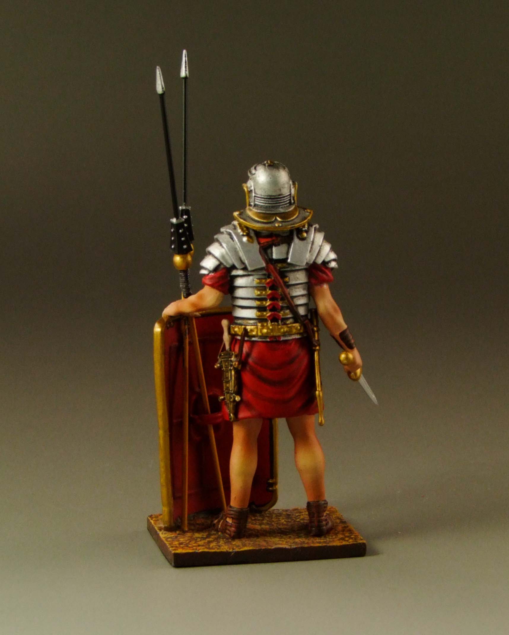 Roman standing with two spears