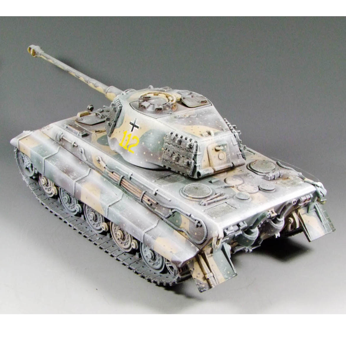 1/30 WW2 German Tank King Tiger winter version by Collectors Showcases - Image 2