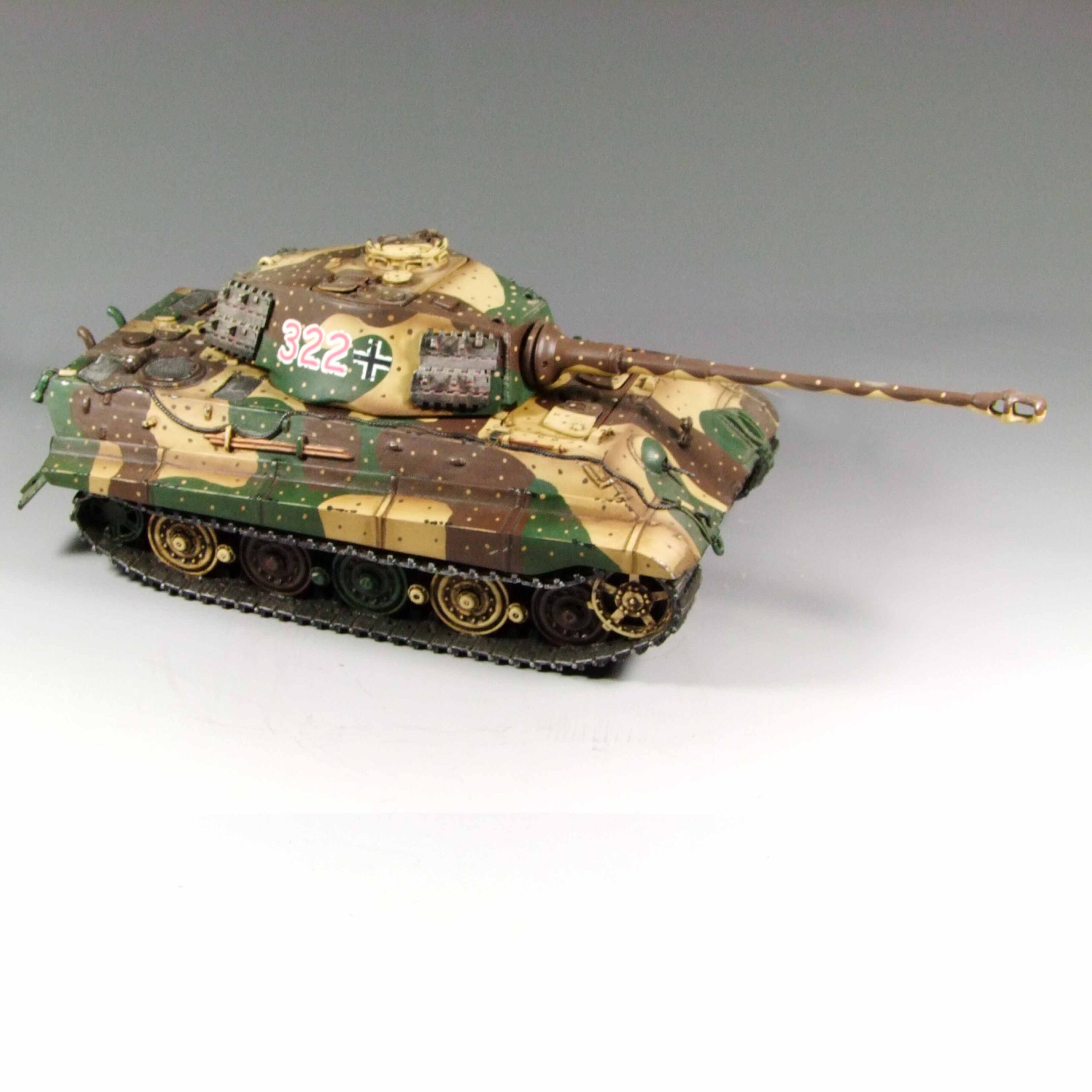 1/30 WW2 German Tank King Tiger Camouflage version by Collectors Showcases